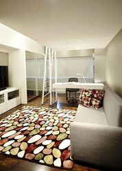 Holland Road (D10), Condominium #634103491